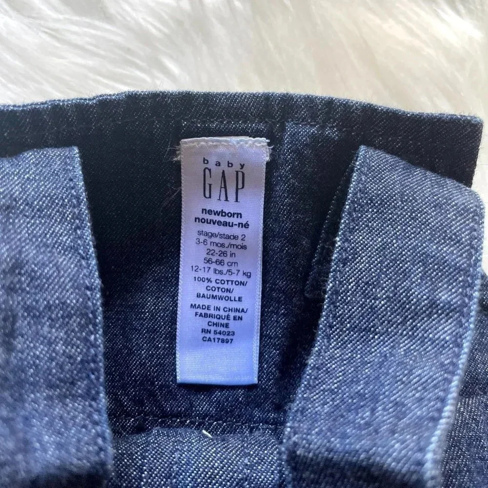 Baby Gap Vintage Blue Denim Overalls Snap Legs Pockets 3-6months